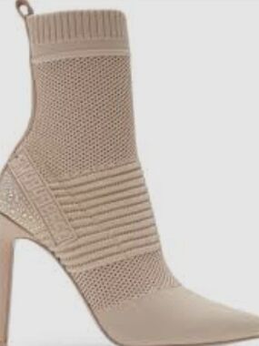 Steve Madden Beige Knit Pointed-Toe Sock Boot